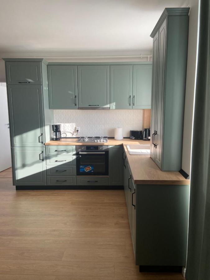 Focus Apartament Floresti  Luaran gambar